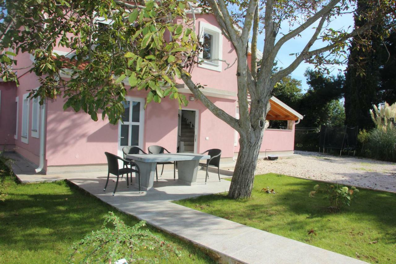 Vacation House "Viola" Fažana エクステリア 写真
