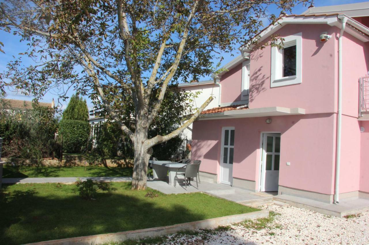 Vacation House "Viola" Fažana エクステリア 写真