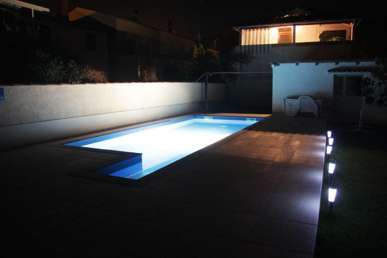 Vacation House "Viola" Fažana エクステリア 写真