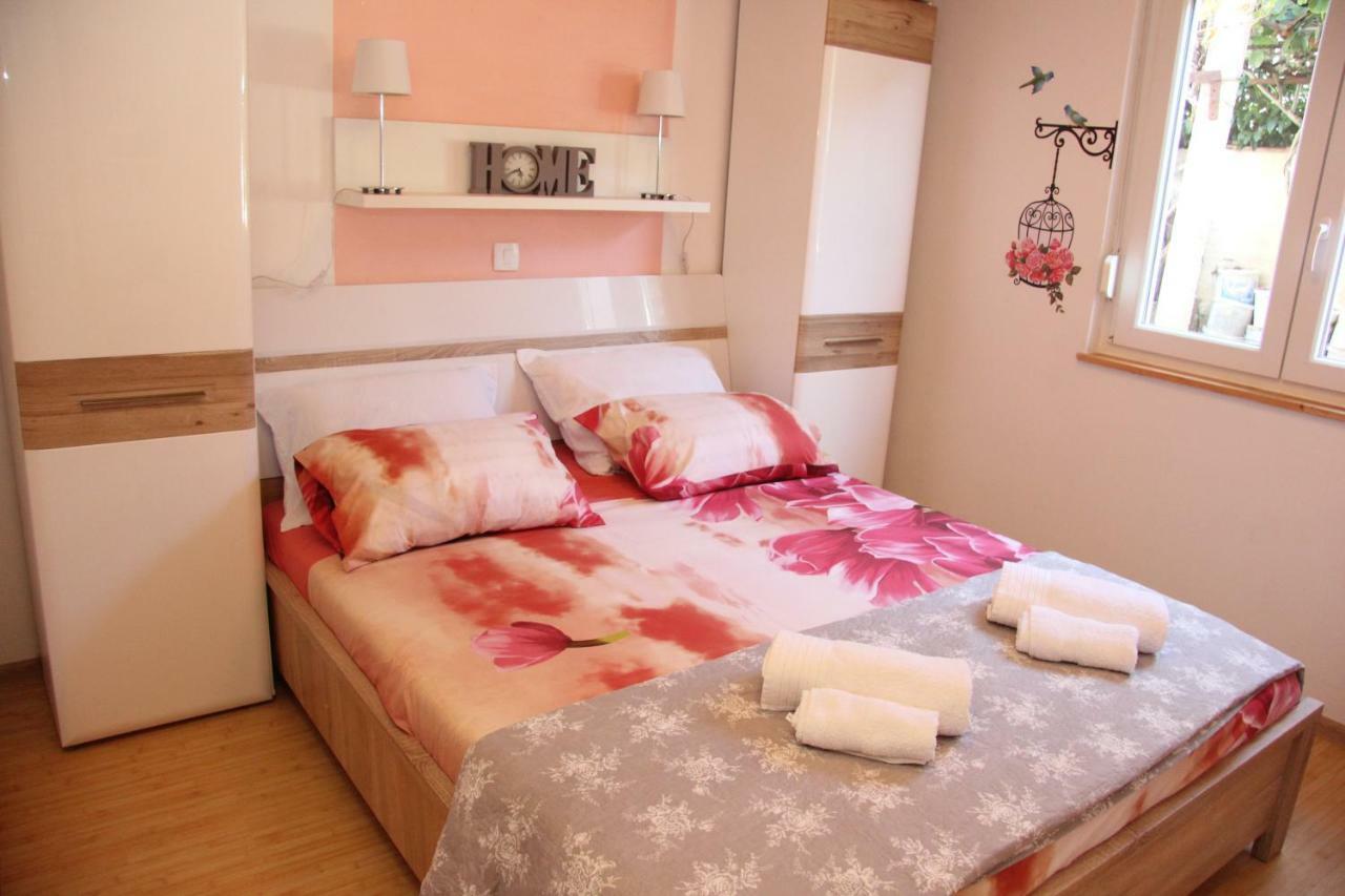 Vacation House "Viola" Fažana エクステリア 写真
